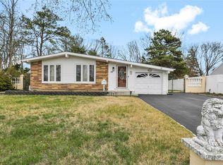 22 Morning Dr, Centereach, NY 11720