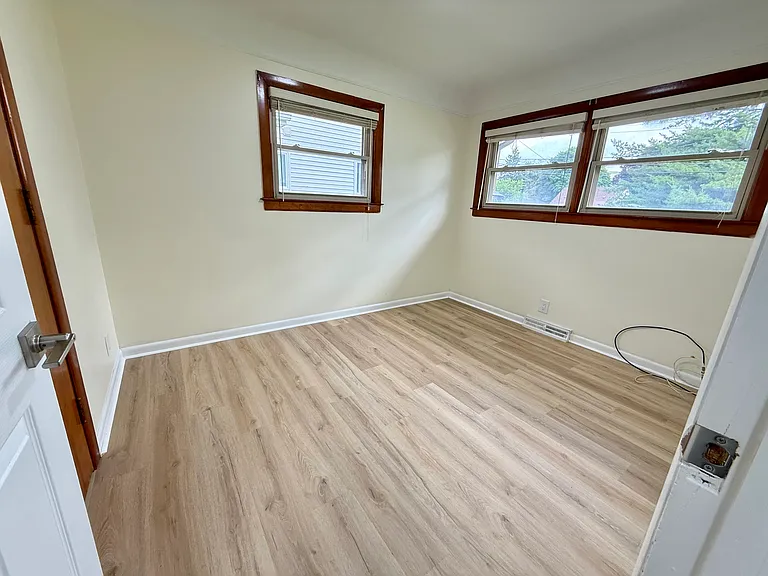 17268 Horger Ave — Photo 9