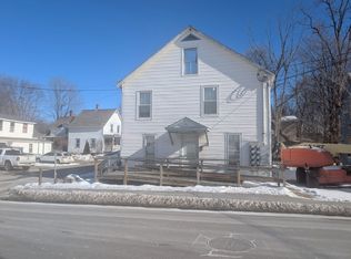 34 Union St, Springfield, VT 05156