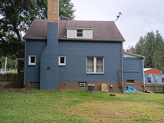5th image of 614 N Pike Rd