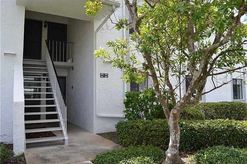 1st image of 283 Cypress Ln