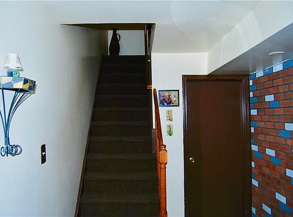 3rd image of 1774 Lacombe Ave