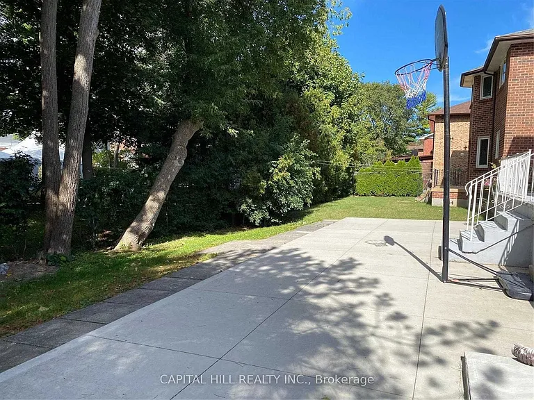 51 Glenthorne Dr #BASEMENT — Photo 31