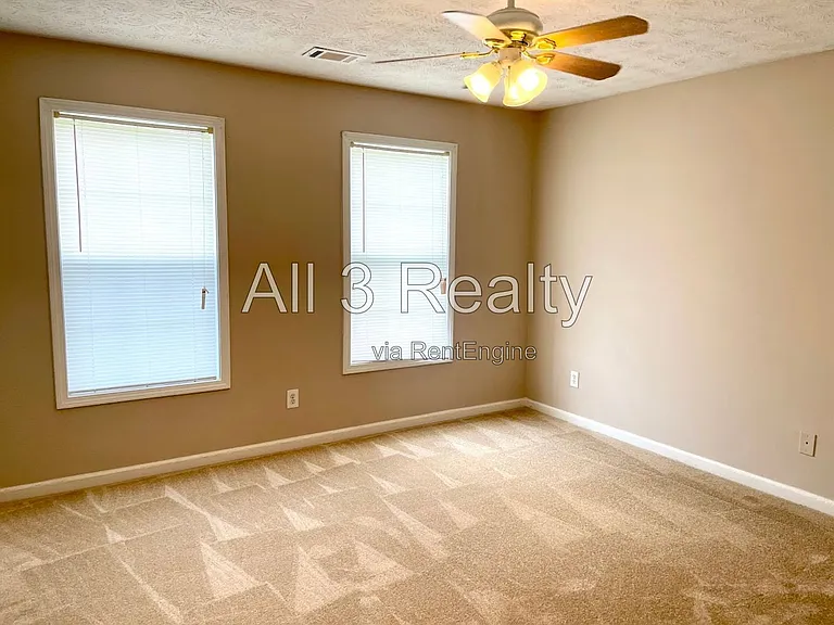 1908 Demilio Dr — Photo 15