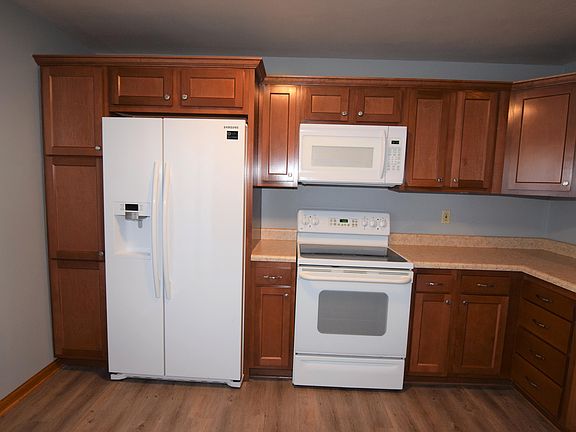 4th image of 4515 W Westchester Sq #4515