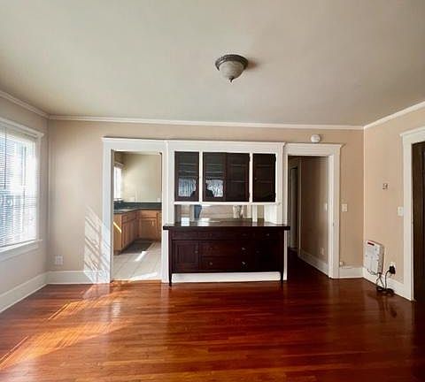 5th image of 1161 E 1st St #1161