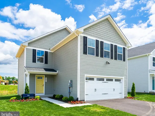 1406 Lieutenant Johnson Dr, Hagerstown, MD 21740
