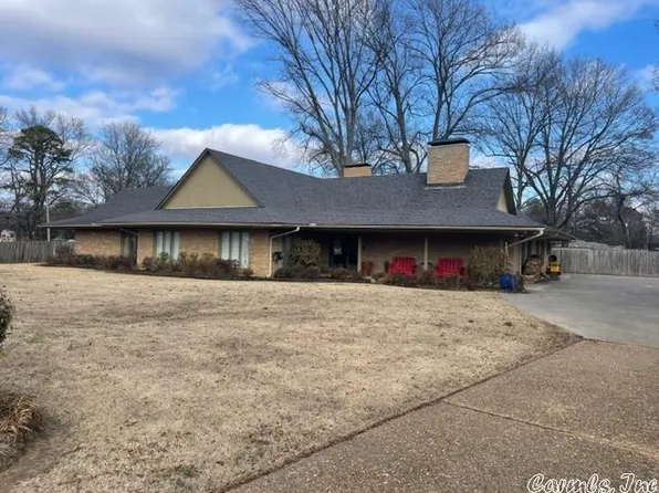 205 S College St, Dumas, AR 71639