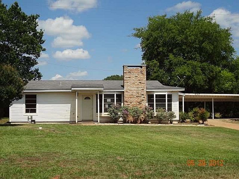 1st image of 428 County Road 8152