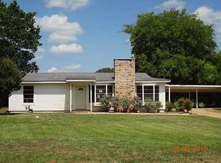 428 County Road 8152, Nacogdoches, TX 75964