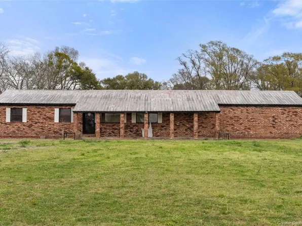 810 Iowa Ave, Lake Arthur, LA 70549