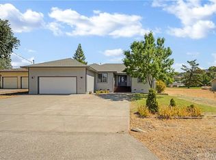 19726 Mountain Mdw S, Hidden Valley Lake, CA 95467