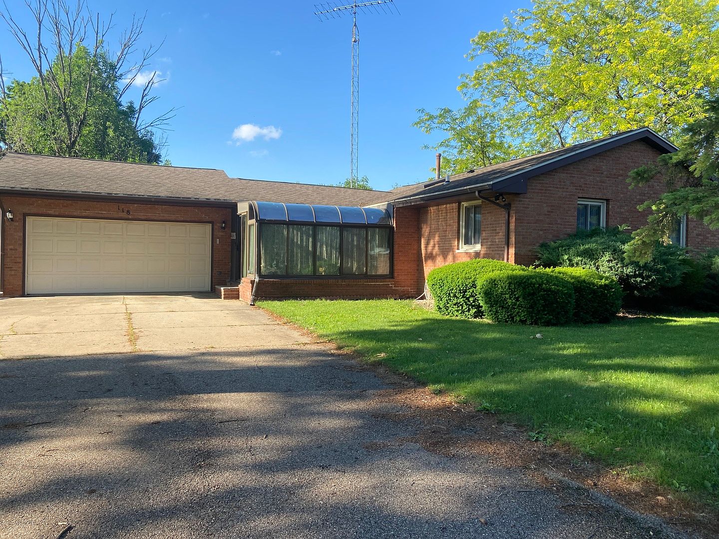 118 Saunders St, Dalzell, IL 61320 Zillow