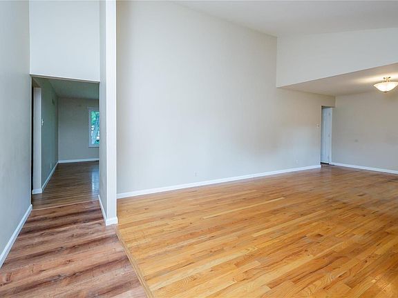 2nd image of 1264 Bardot Ln
