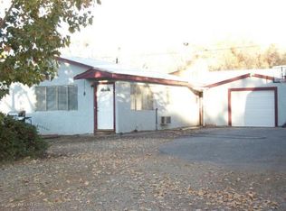 902 Deer Trl, Farmington, NM 87401
