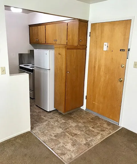 1932 Haste St #7 — Photo 5