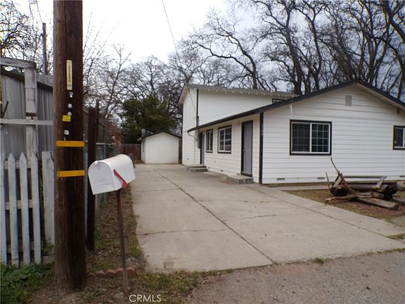 2nd image of 3740 Mullen Ave