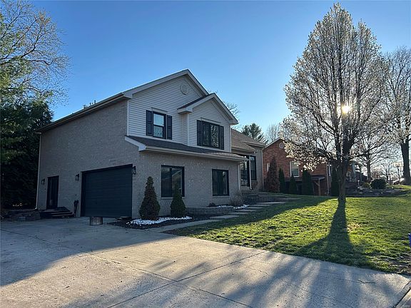 2nd image of 107 Sundown Dr