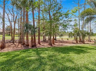 6900 Dennis Cir APT J105, Naples, FL 34104