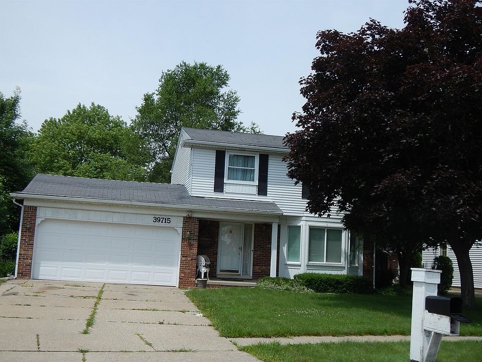 1st image of 39715 Byers Dr