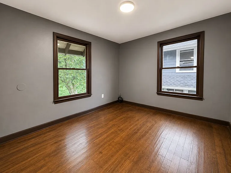 142 Western Ave — Photo 9