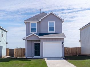 223 Jackson St, Kyle, TX 78640