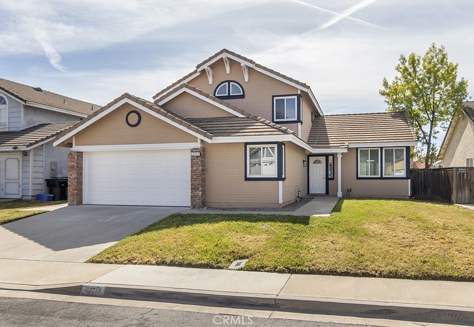 1st image of 13717 Stanford Ct