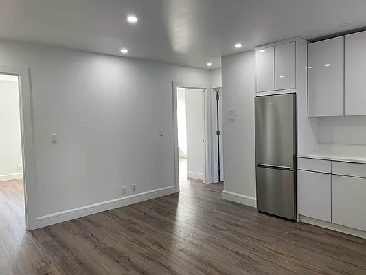 Rented by REAL New York | media 14