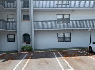 2050 N Congress Ave APT 301, West Palm Beach, FL 33401