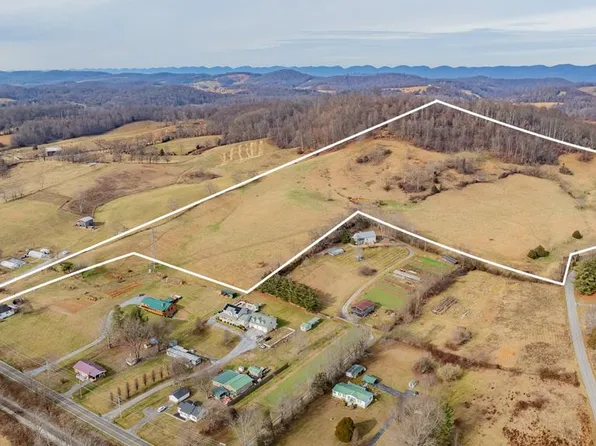 10313 Wyndale Rd, Abingdon, VA 24210