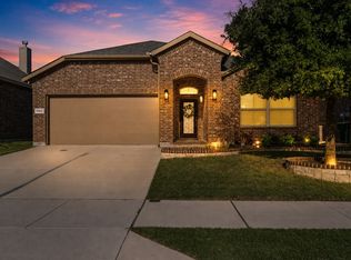 11312 Gold Canyon Dr, Haslet, TX 76052