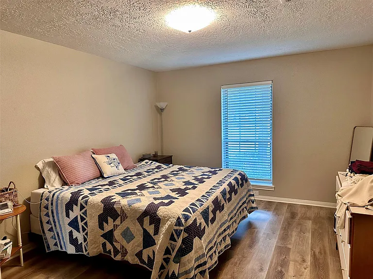 28903 Twisted Oak Dr — Photo 11