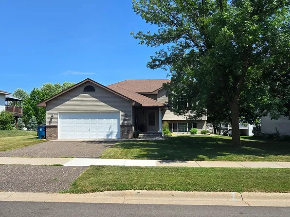 1264 Stone Ridge Rd, Sauk Rapids, MN 56379