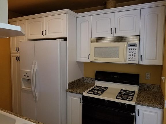 2nd image of 5700 Etiwanda Ave #24