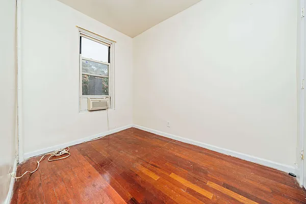 Rented by Nooklyn NYC LLC | media 15