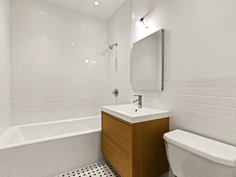65 W 13th St #5A — Photo 5