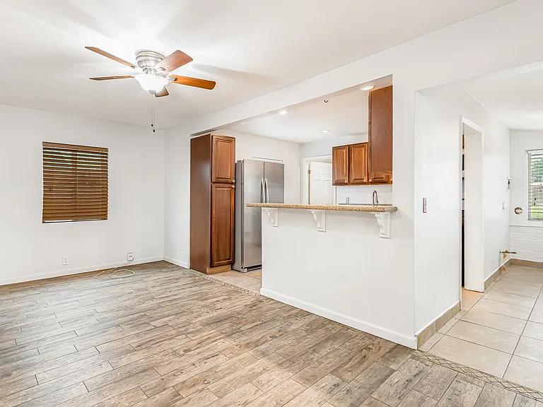 14993 Yucca Ave — Photo 2