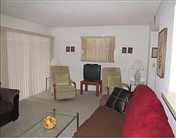 5th image of 100 Sweetgum Woods Ct APT 10B