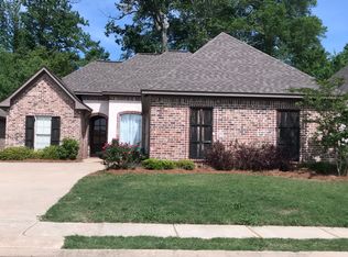2019 Pebble Creek Dr, Brandon, MS 39042