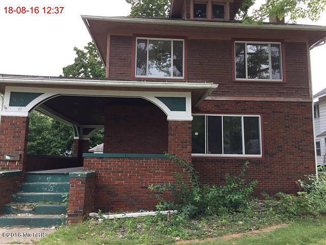 1st image of 27 Riverview Ave