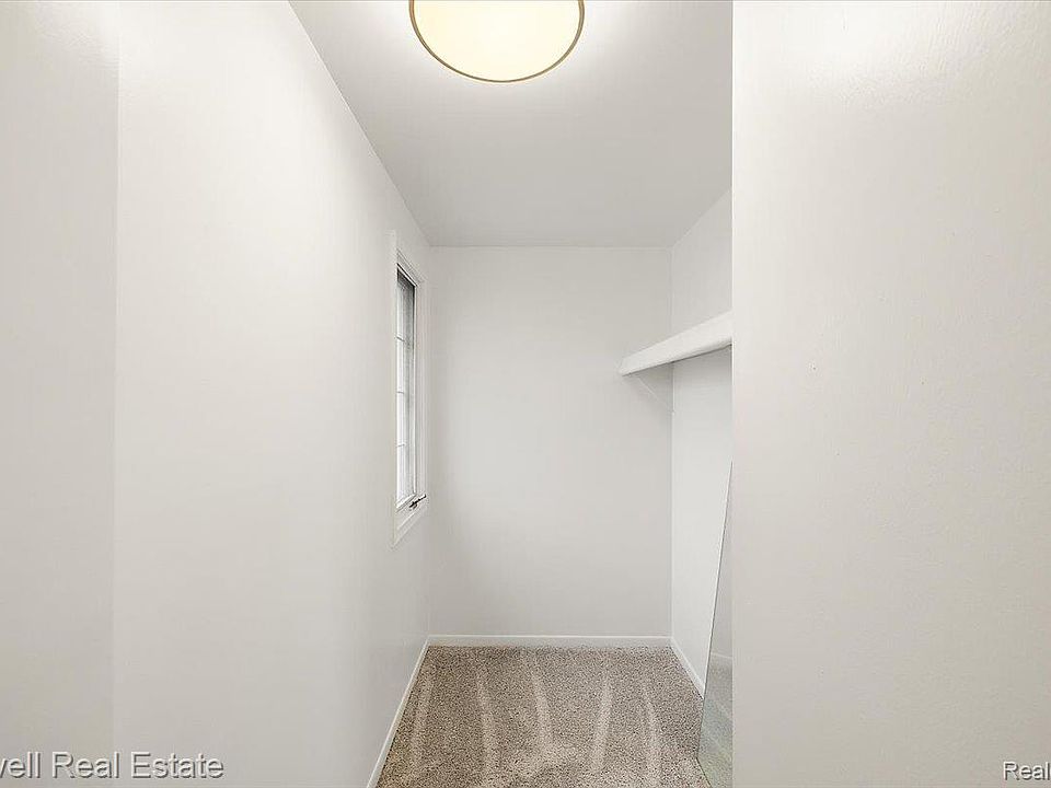 3403 Crooks Rd, photo 28