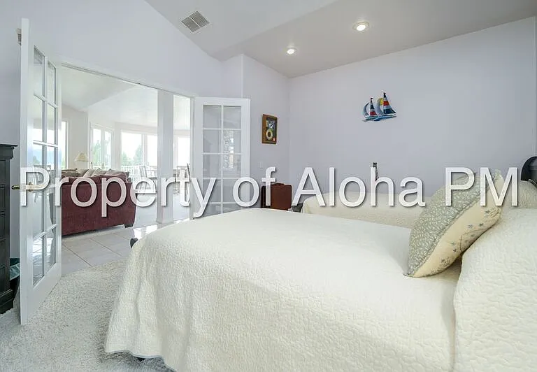 108 Lakeshore Dr — Photo 23