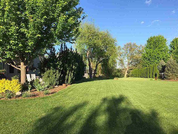 3rd image of 5810 W Woodbridge Pl