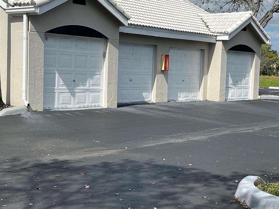 1st image of 2871 N Oakland Forest Drive #211