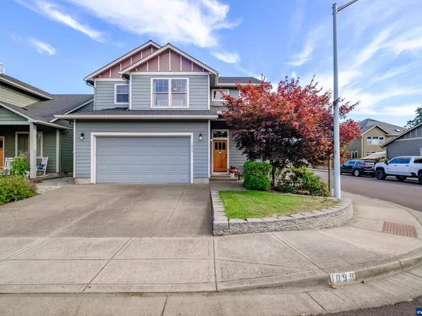 1099 Harbour Ln NE, Keizer, OR 97303