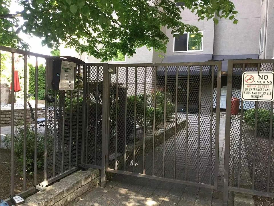 1st image of 14300 32nd Ave NE APT 306