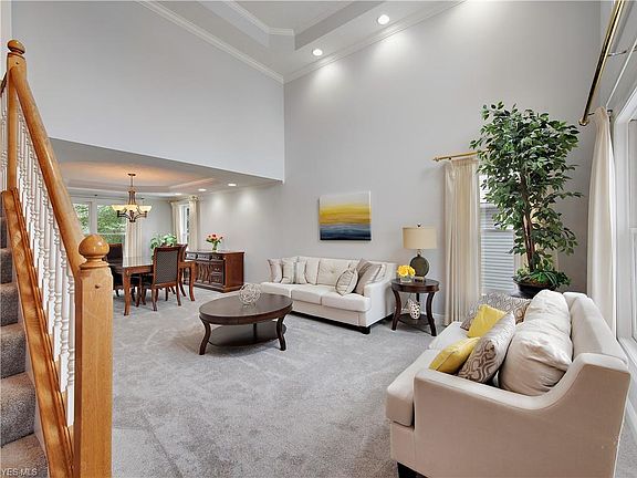 4th image of 6670 Ayleshire Dr