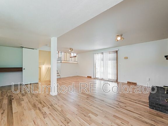 5th image of 7413 S Albion St