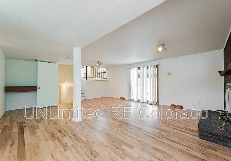 7413 S Albion St — Photo 5