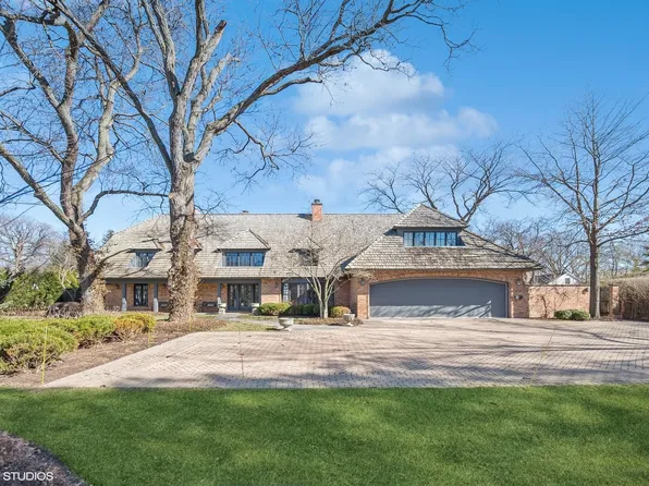 1325 Hackberry Ln, Winnetka, IL 60093